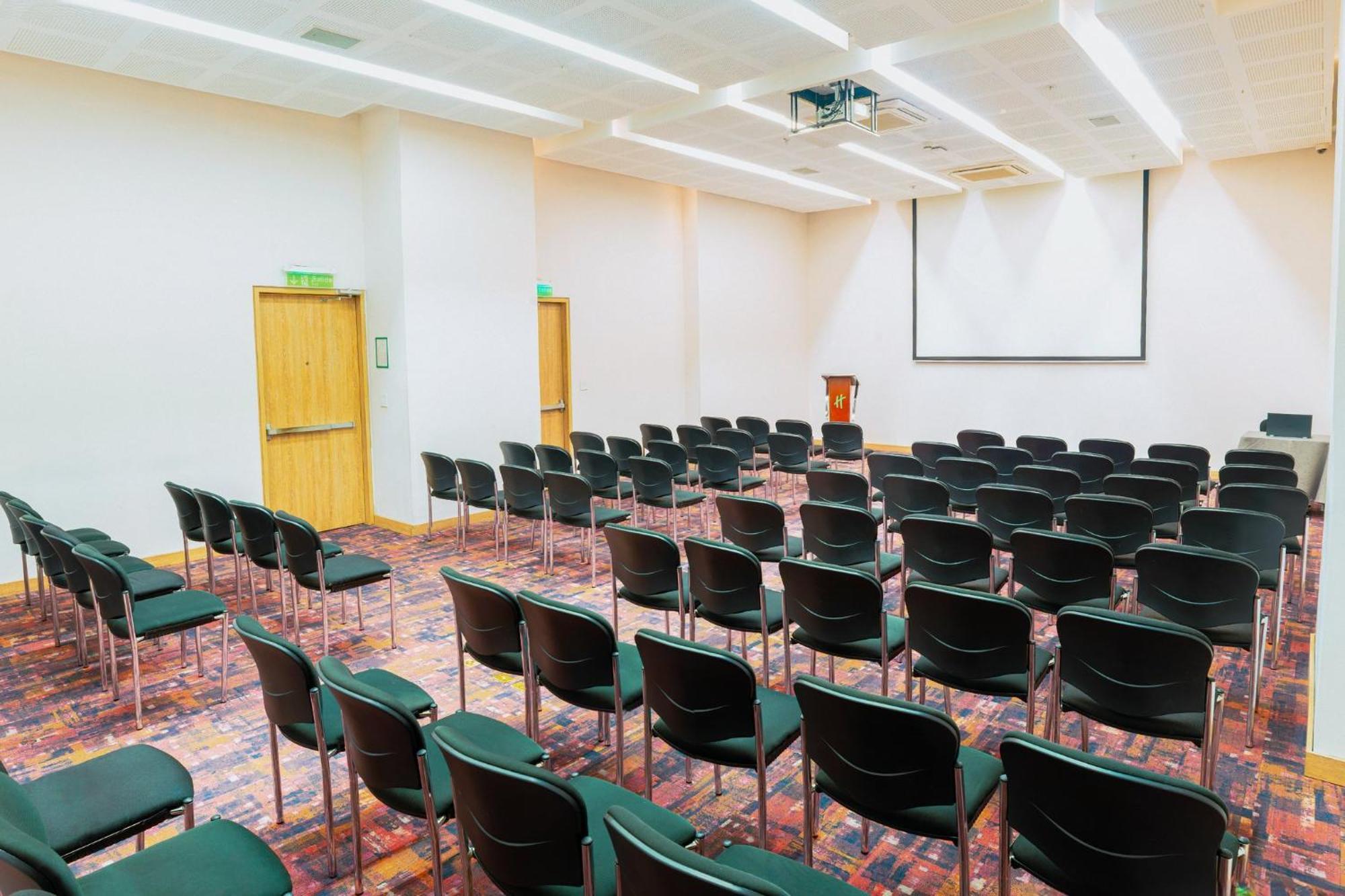 ホリデイ イン ククタ Cúcuta エクステリア 写真 The main conference room